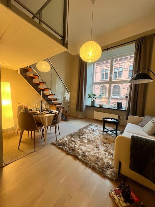 Koselig Leilighet I Sentrum Av Oslo Med Byutsikt! Luaran gambar